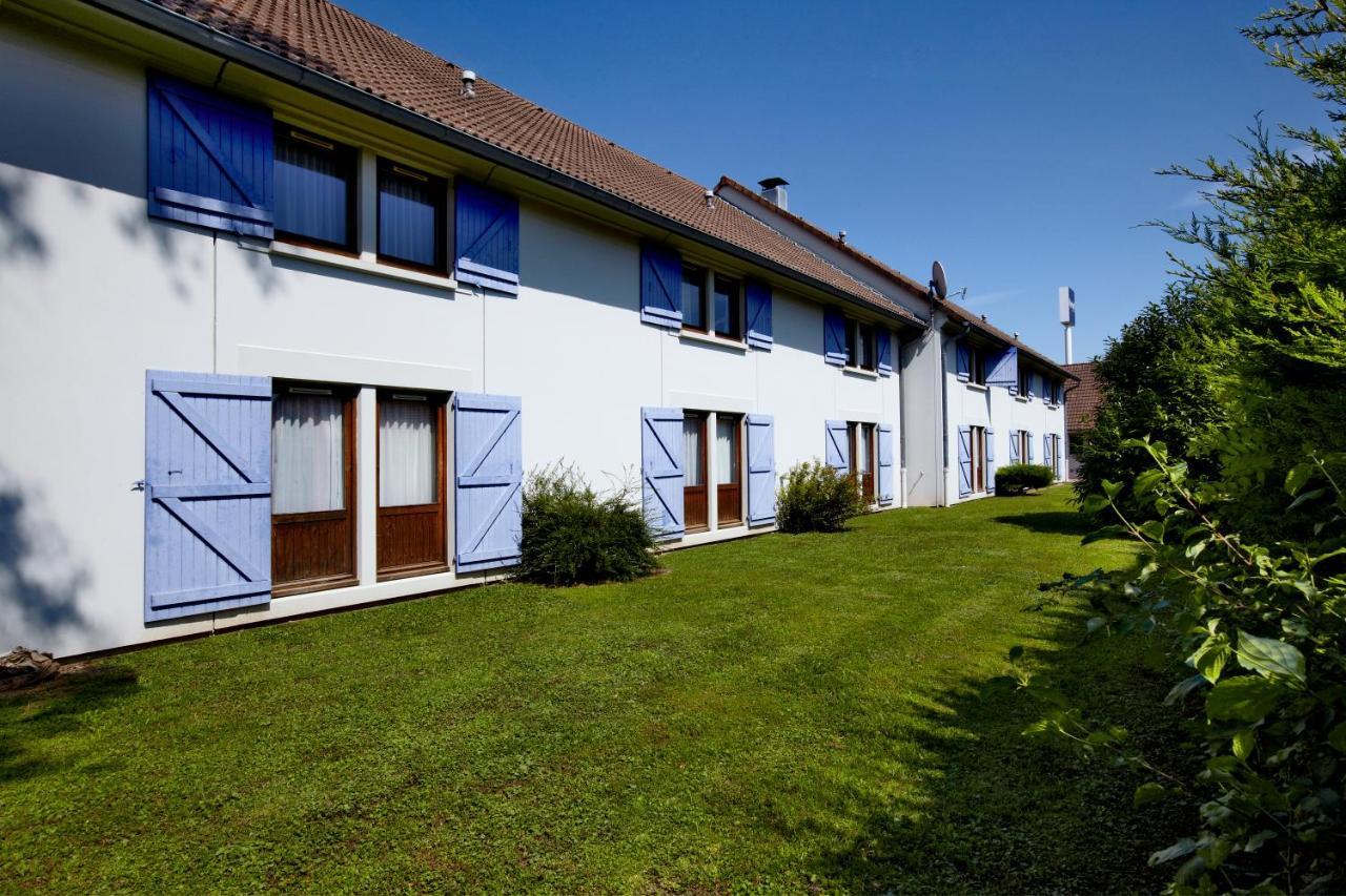 Kyriad Geneve St-Genis-Pouilly Сен-Жени-Пуйи Екстериор снимка